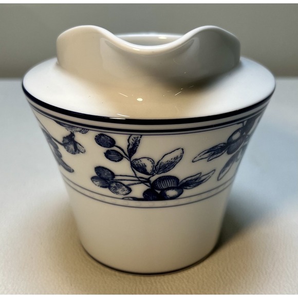 Waterford Town & Country Normandy Creamer Pitcher Blue Floral 4.5" Porcelain EUC - Picture 2 of 6